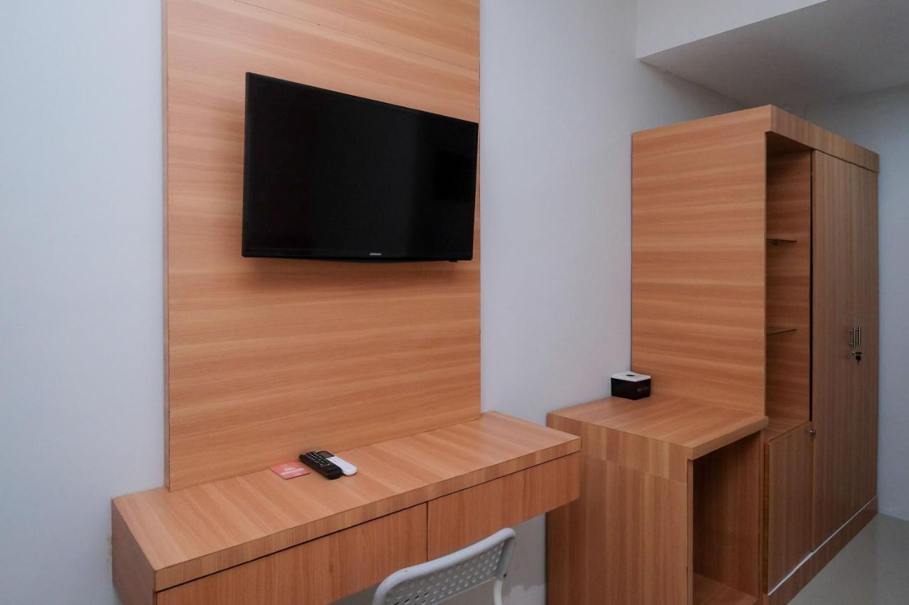 Sans Hotel Tiga Putri Semarang By Reddoorz Exterior foto