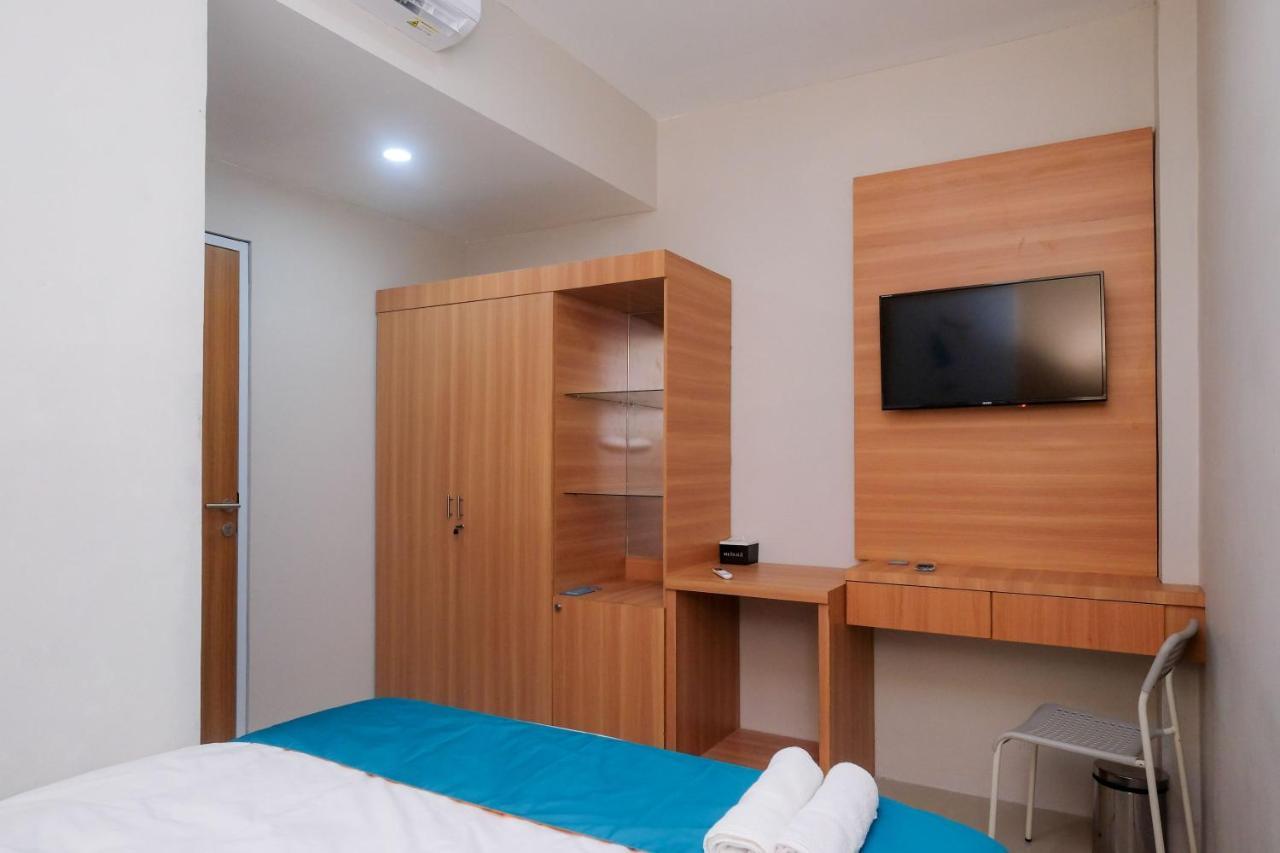 Sans Hotel Tiga Putri Semarang By Reddoorz Exterior foto
